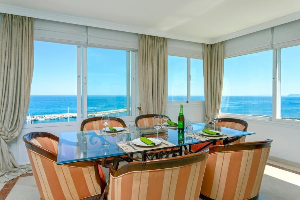 Estepona Luxury Seafront Penthouse With Parking Extérieur photo