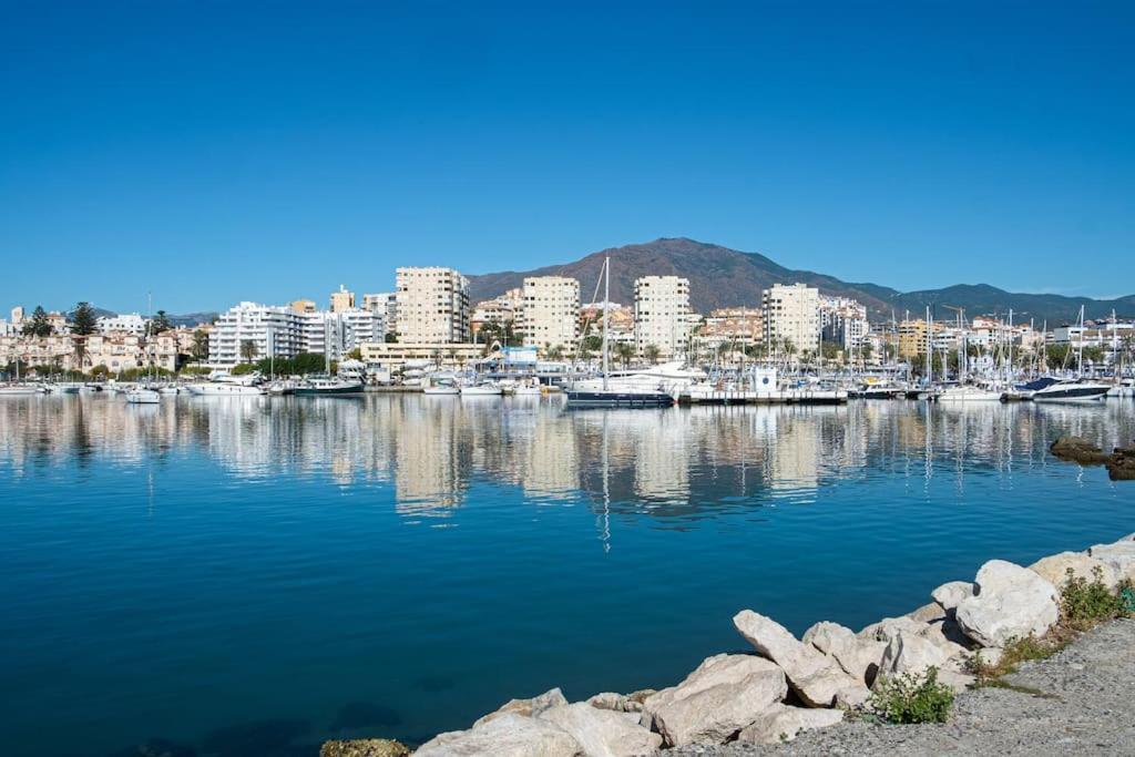 Estepona Luxury Seafront Penthouse With Parking Extérieur photo